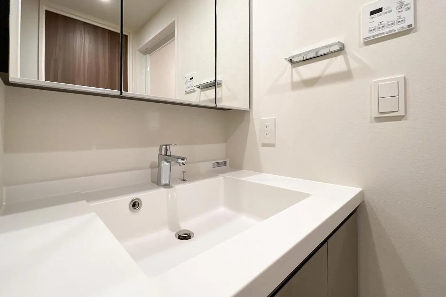 Park Axis Azumabashi Apartment Tokyo 0*,
